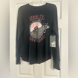 Women’s Harley Davidson long sleeve shirt L